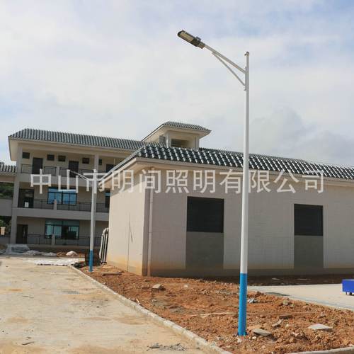 工厂直供LED路灯 市政道路热镀锌足厚足瓦，5米30W高品质道路灯批发